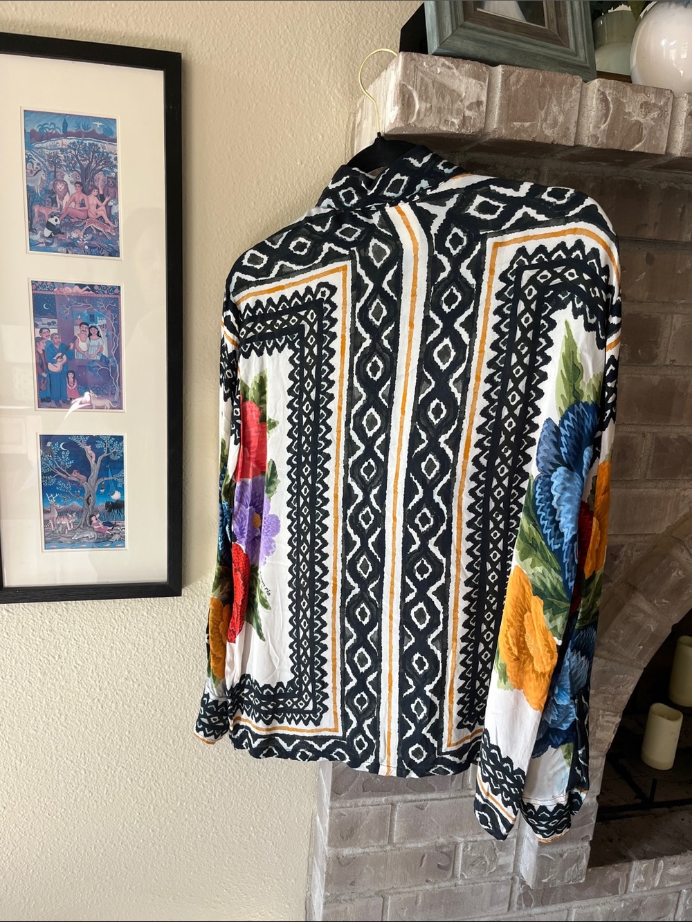 FARM Rio White Button-Down Shirt with Multicolor Floral Embroidery - Picture 2 of 3